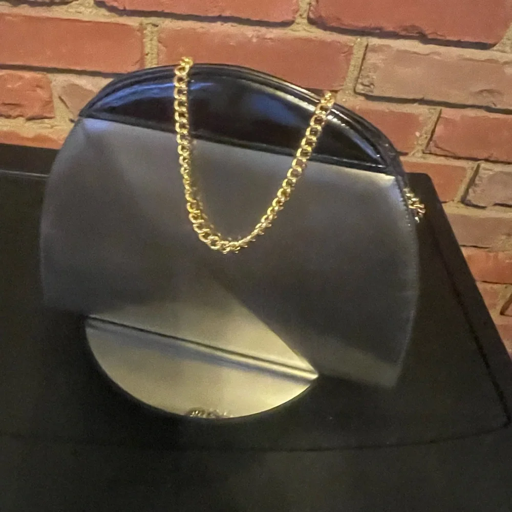 🔥 Salvatore🔥 Ferragamo🔥 Clutch/ shoulder bag🔥 - Picture 9 of 10